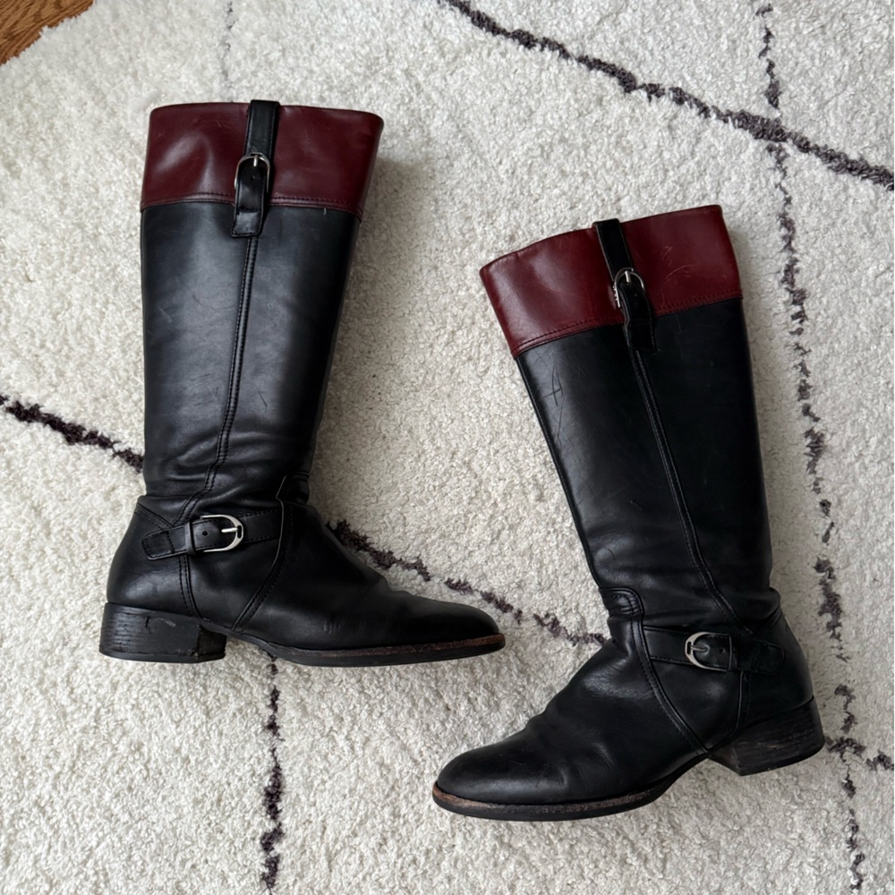 Ariat black/brown leather women’s riding boots with buckle, size 9
